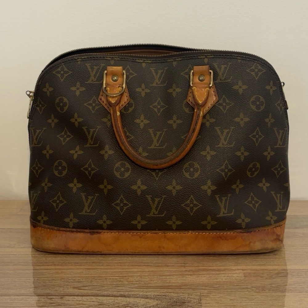 LV BAG - Picture 1 of 14
